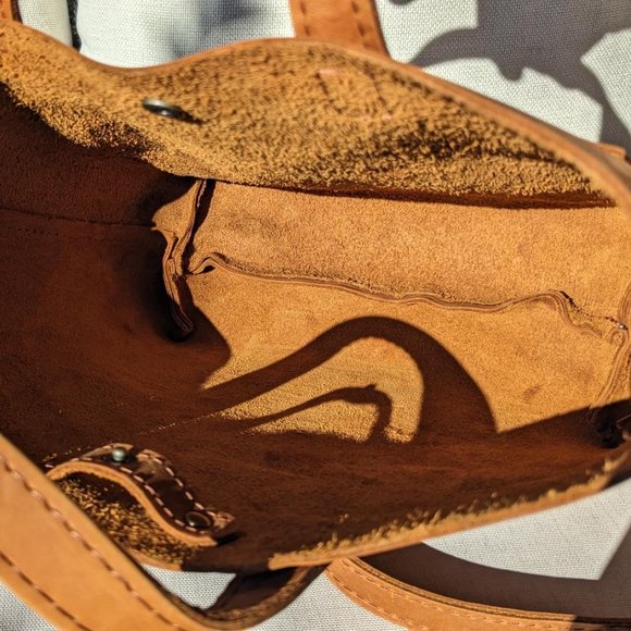 Portland Leather Goods Dakota Leather Mini Crossbody Tote ~ ✨NWOT !✨ - Picture 5 of 6